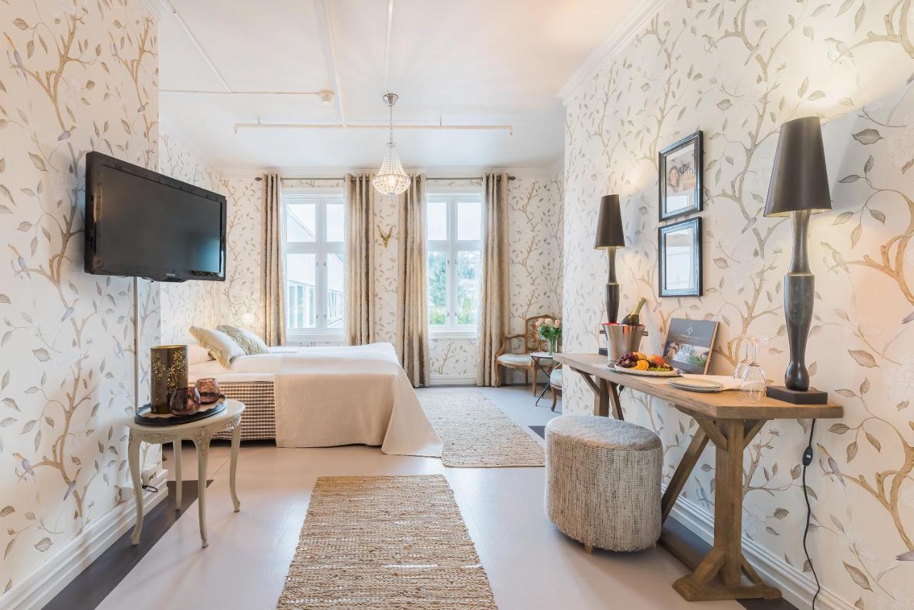 Gloppen Hotell - By Classic Norway Hotels Sandane Bagian luar foto
