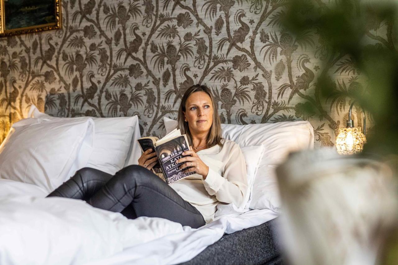 Gloppen Hotell - By Classic Norway Hotels Sandane Bagian luar foto